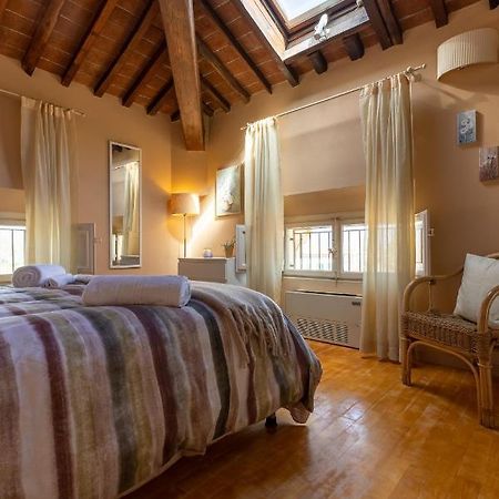 50Mt Dalle Mura+Parcheggio*Appartamento Tipico* Lucca Kültér fotó