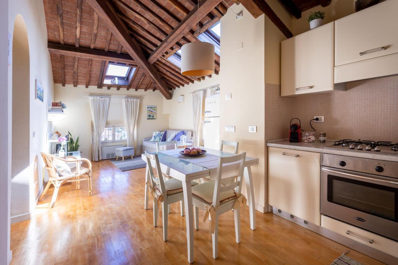 50Mt Dalle Mura+Parcheggio*Appartamento Tipico* Lucca Kültér fotó