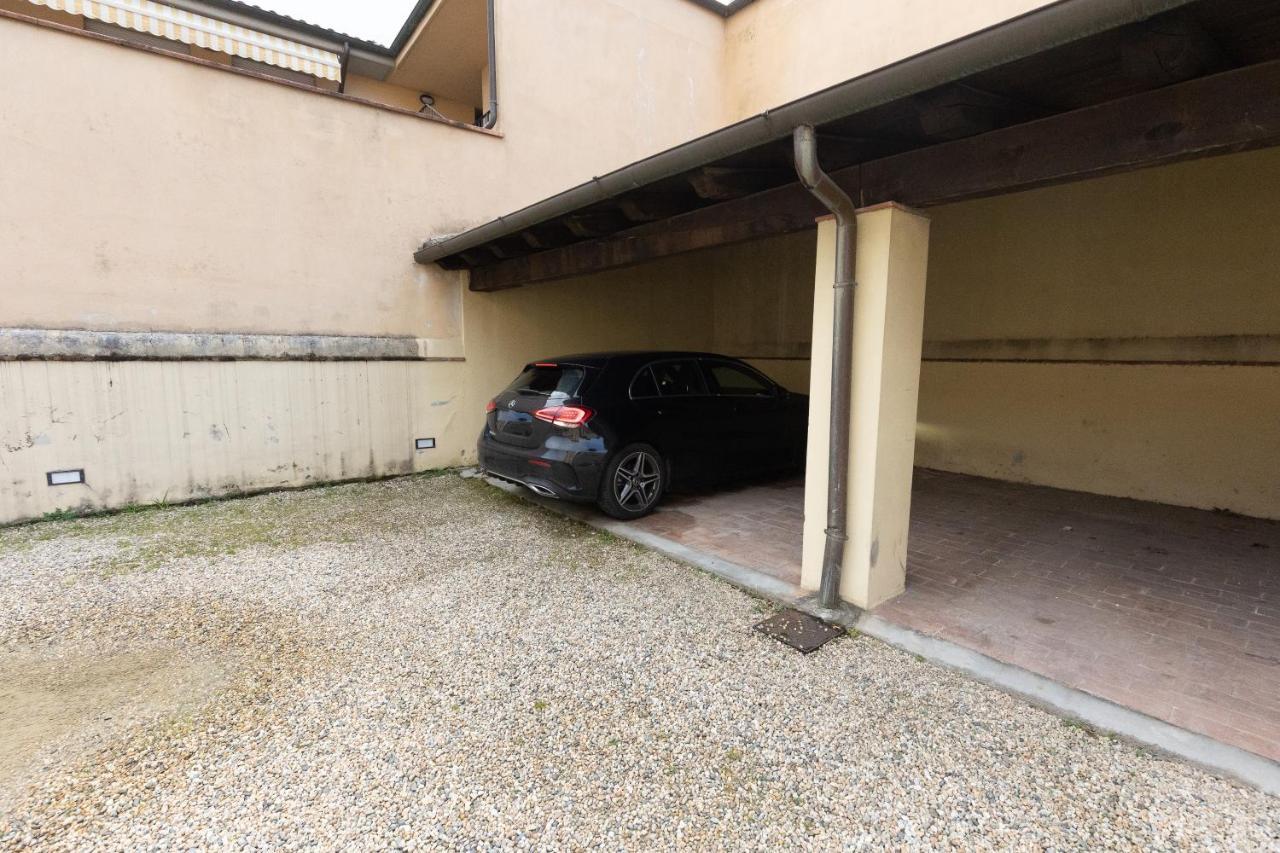 50Mt Dalle Mura+Parcheggio*Appartamento Tipico* Lucca Kültér fotó